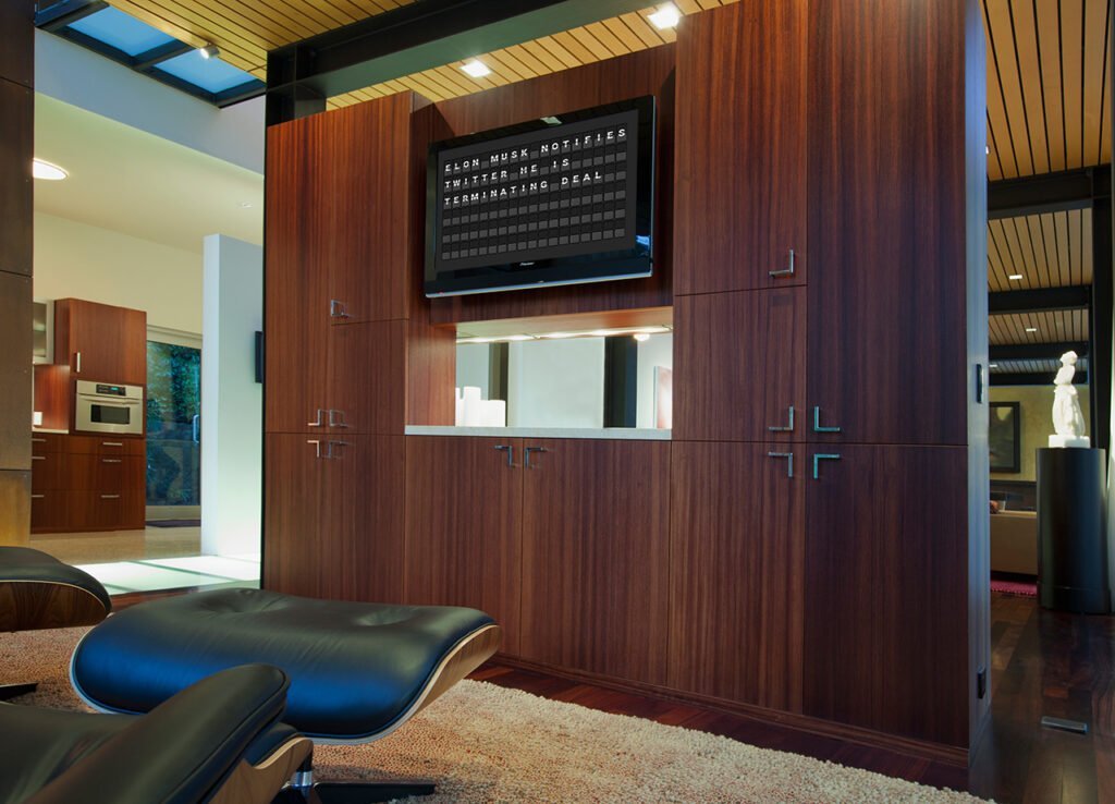 Split-Flap TV is the next home entertainment trend