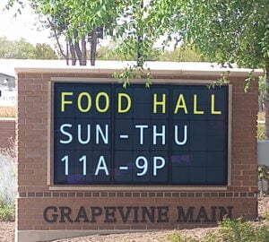 Hotel Vin Split Flap TV