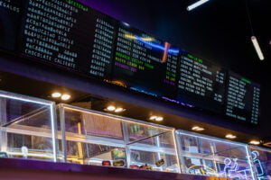 Show pricelists menu boards promotions messages in splitflap format