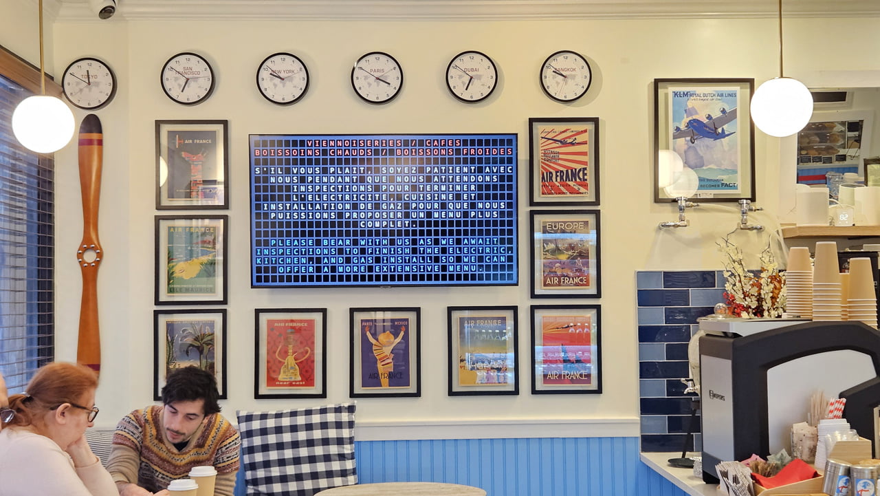 LAvion Café is an aviation theme coffee shop in New York City